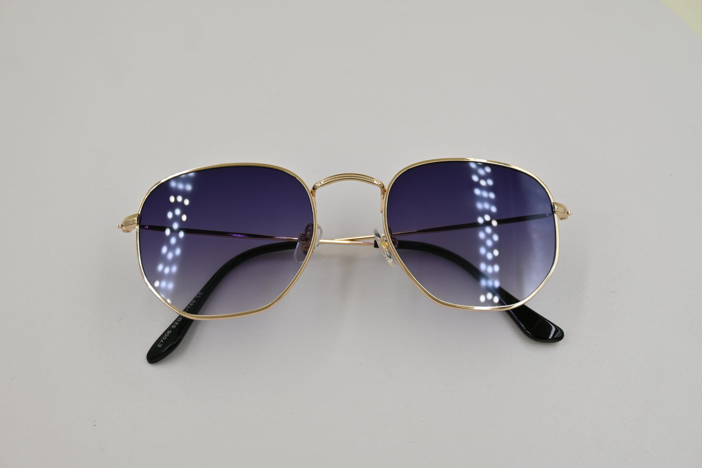 Lentes redondos en azul