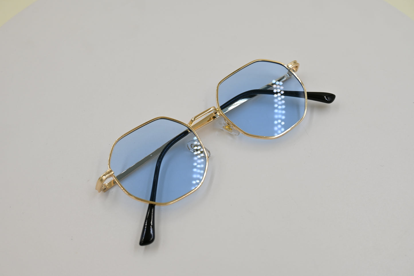 Lentes hexagonal en azul