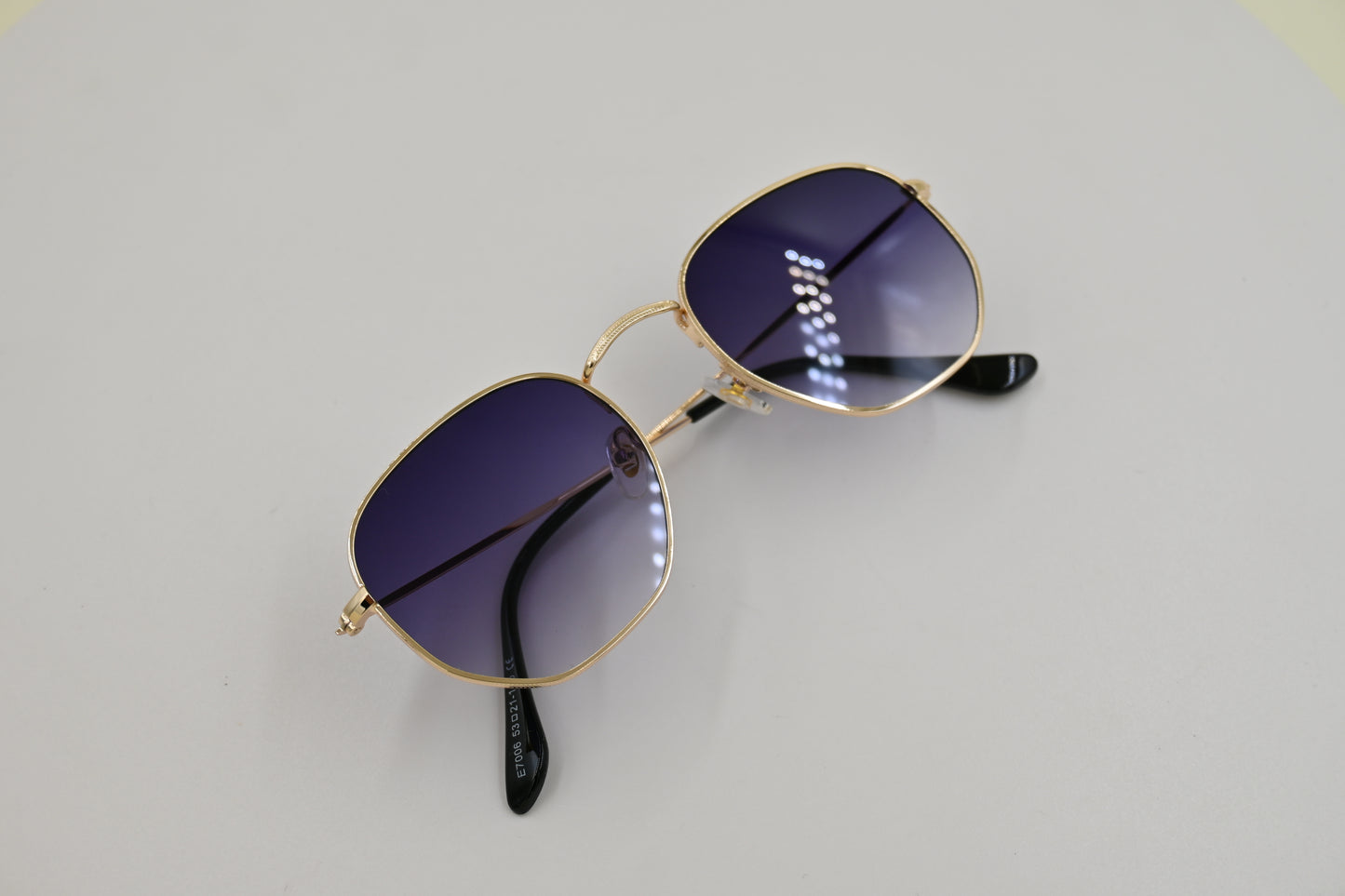 Lentes redondos en azul
